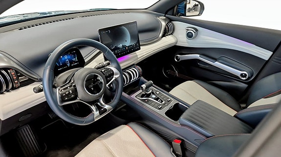 BYD Atto 3 7 of 12