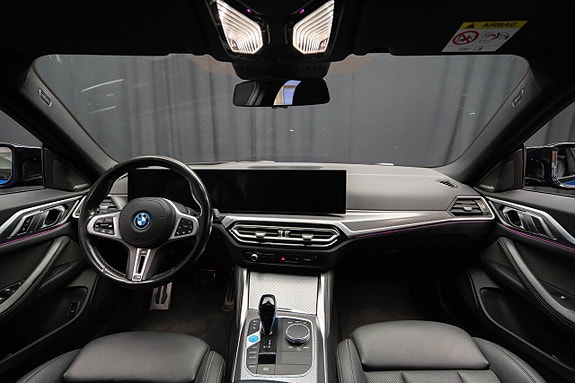 BMW i4 13 of 27