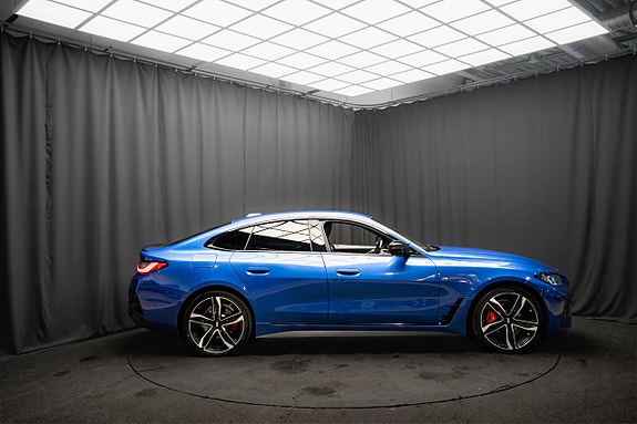 BMW i4 6 of 27