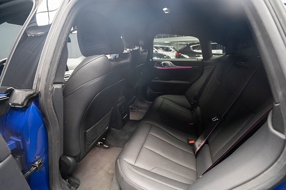 BMW i4 22 of 27