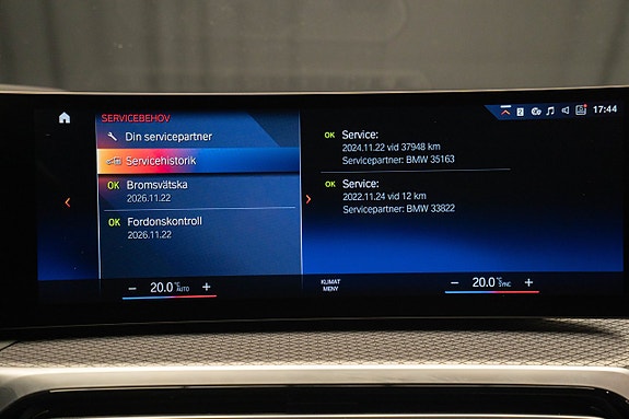 BMW i4 26 of 27
