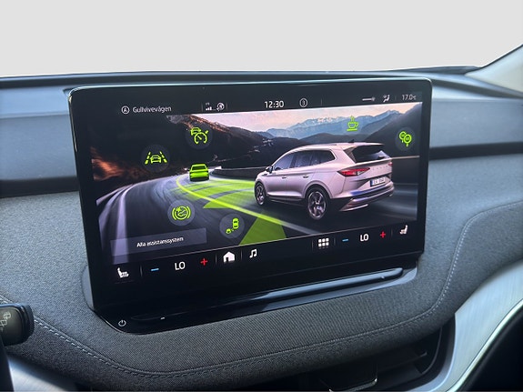 Skoda Enyaq 12 of 20