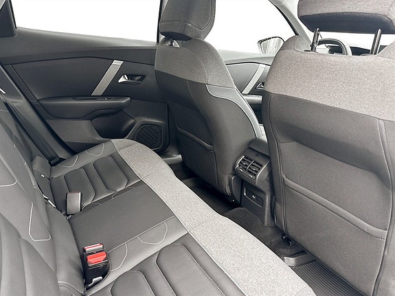 Citroen C4 13 of 16