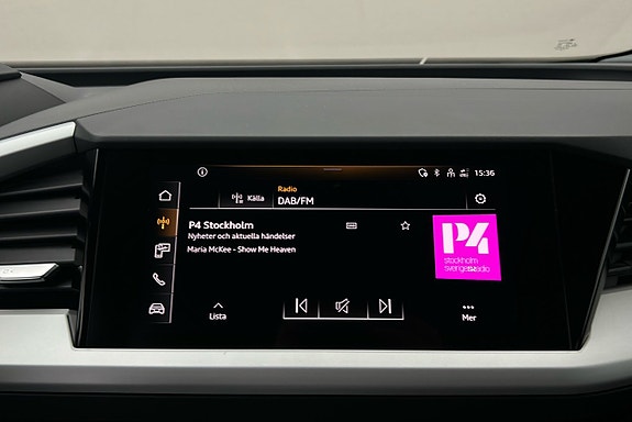 Audi Q4 e-tron 8 of 25