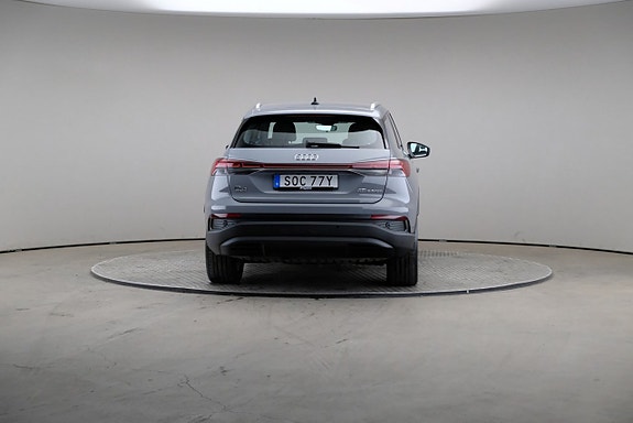 Audi Q4 e-tron 5 of 25