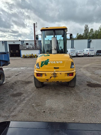 Volvo L30B Pro 4 of 4