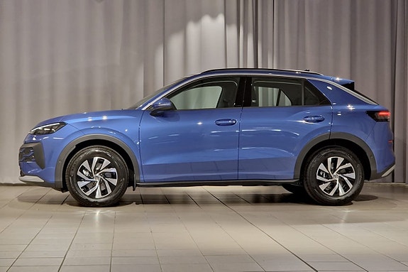 Volkswagen T-Roc 2 of 14
