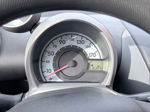 Toyota Aygo 13 of 15