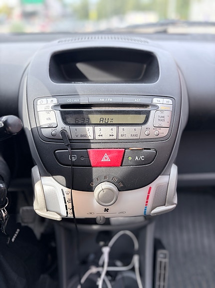 Toyota Aygo 14 of 15