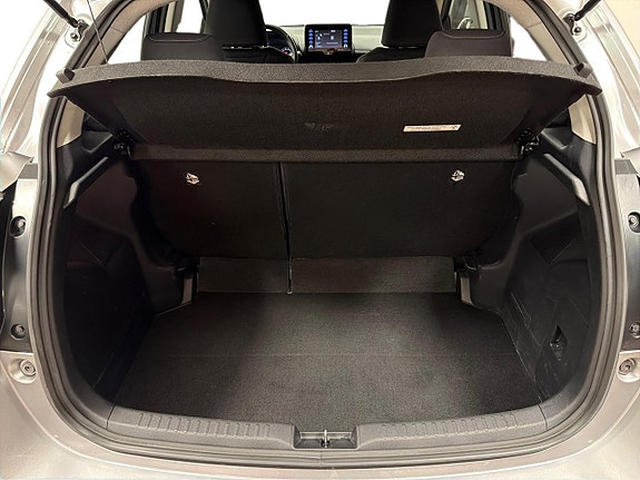 Toyota Yaris 27 of 28