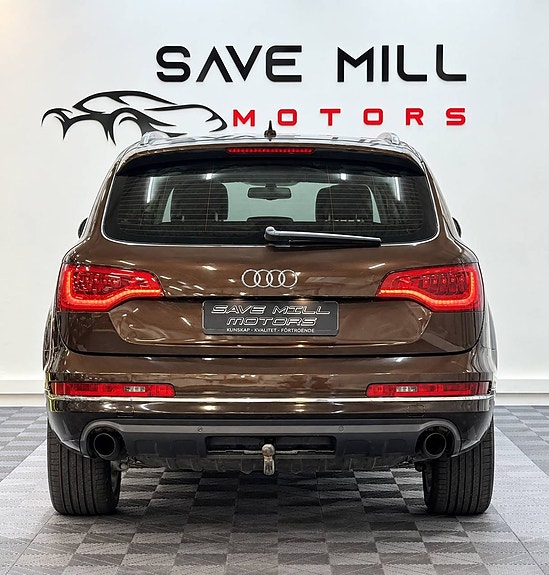 Audi Q7 3 of 16
