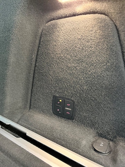 Audi Q7 9 of 16