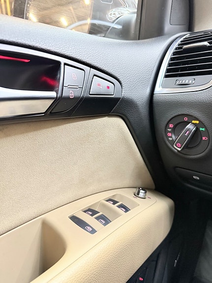 Audi Q7 10 of 16