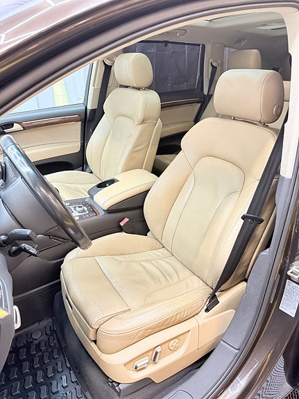 Audi Q7 5 of 16