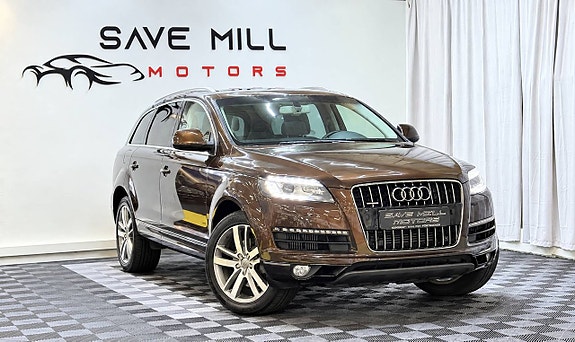Audi Q7 2 of 16