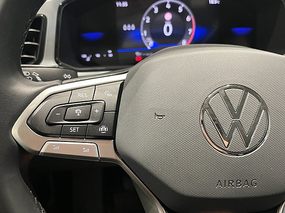 Volkswagen T-Roc 14 of 20