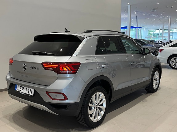 Volkswagen T-Roc 5 of 20