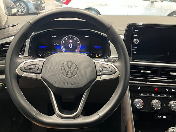 Volkswagen T-Roc 13 of 20
