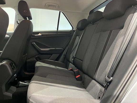 Volkswagen T-Roc 9 of 20