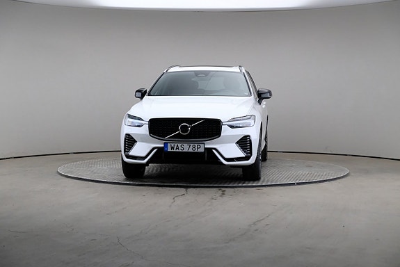 Volvo XC60 3 of 30