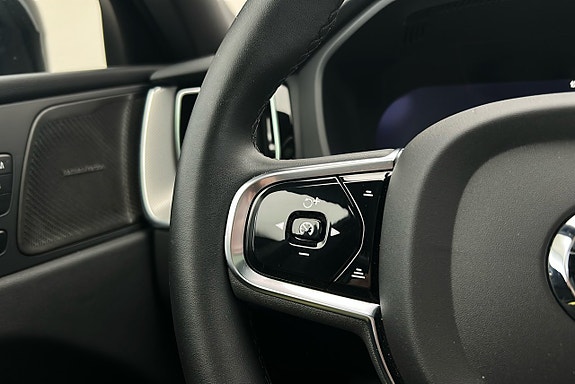 Volvo XC60 29 of 30