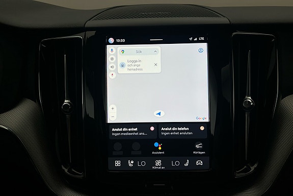 Volvo XC60 8 of 30