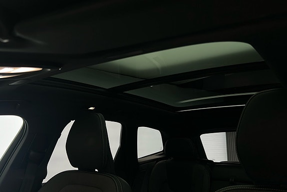 Volvo XC60 22 of 30