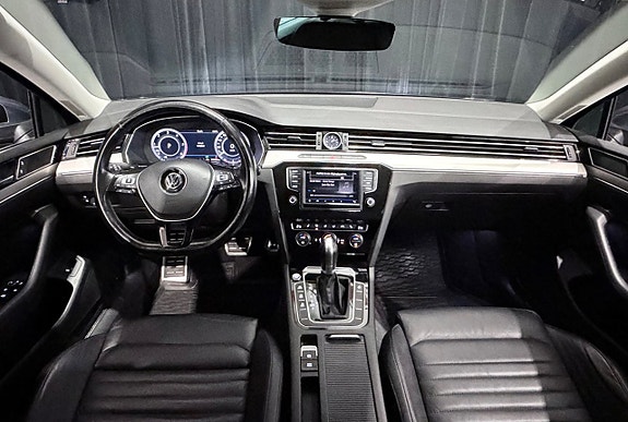 Volkswagen Passat Alltrack 20 of 30