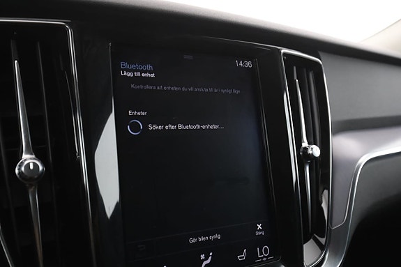 Volvo V60 Cross Country 24 of 30