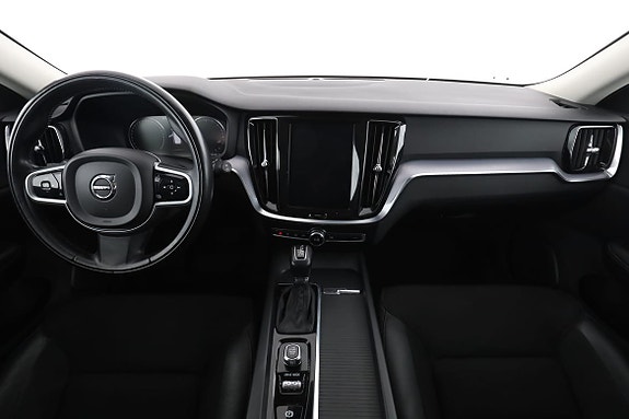 Volvo V60 Cross Country 13 of 30