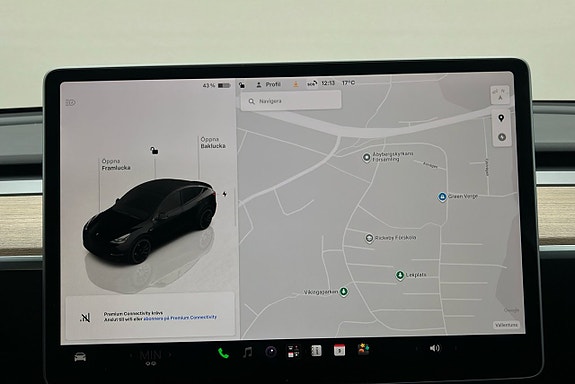 Tesla Model Y 7 of 25