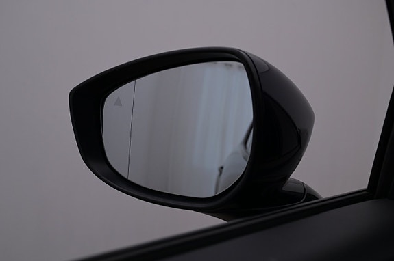Mazda CX-60 18 of 25