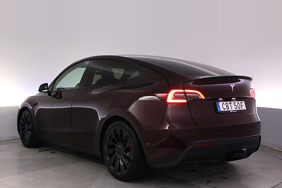 Tesla Model Y 4 of 27