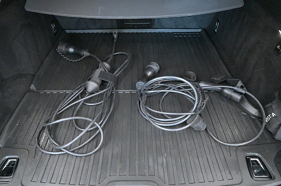 Volvo V90 24 of 27