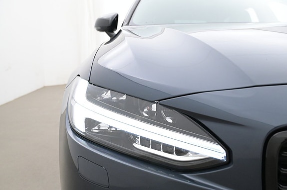 Volvo V90 26 of 27