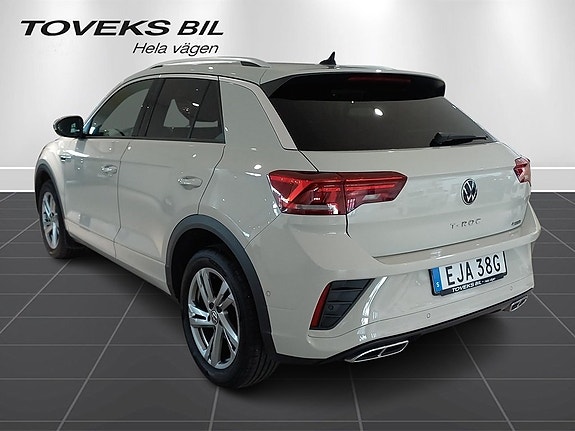 Volkswagen T-Roc 7 of 15