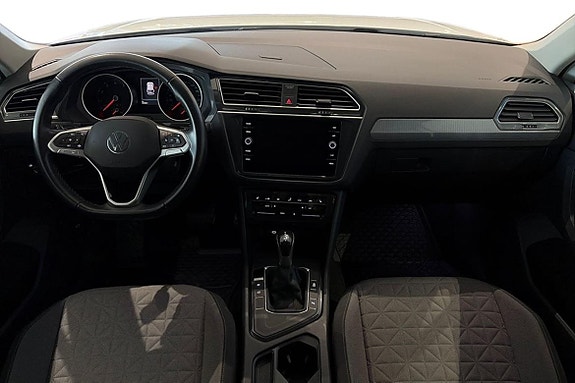 Volkswagen Tiguan 11 of 22