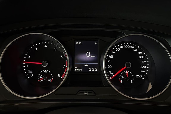 Volkswagen Tiguan 16 of 22