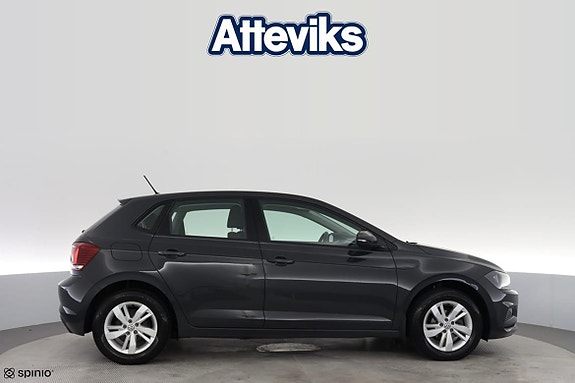 Volkswagen Polo 2 of 22