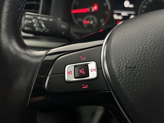Volkswagen Polo 22 of 22