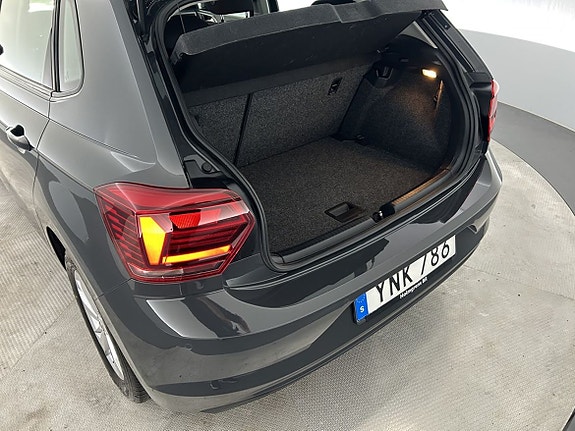 Volkswagen Polo 11 of 22