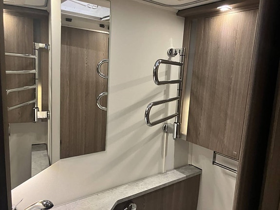 Kabe Royal 600 XL KS 12 of 12