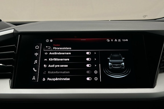 Audi Q4 e-tron 22 of 25