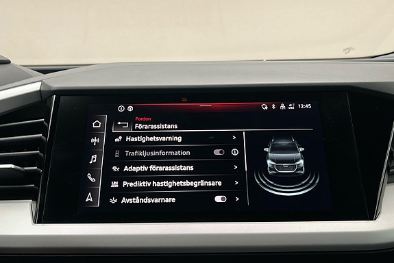 Audi Q4 e-tron 21 of 25