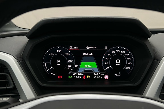 Audi Q4 e-tron 7 of 25