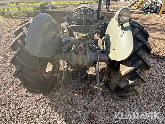 Veterantraktor Ferguson TEF 20 Grålle 4 of 6