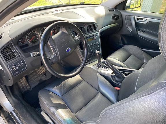 Volvo V70 9 of 10