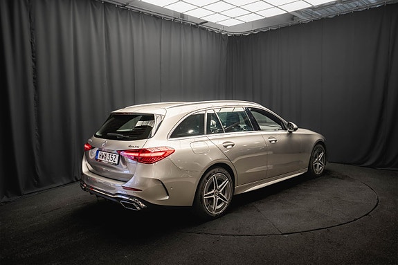 Mercedes-Benz C300 d 7 of 25
