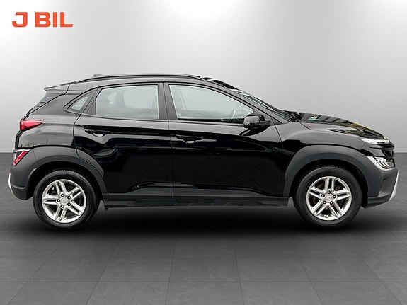 Hyundai Kona 14 of 16