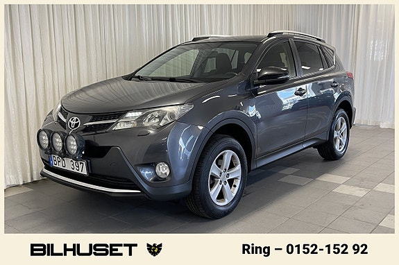 Toyota RAV4 4 of 18